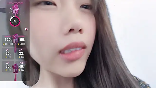 Snapshot of Lvy--v chatting on 23, 12, 2024 Lvy--v online show from 23, 12, 2024