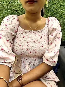 yhona darling online show from 31, 3, 2026