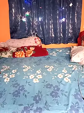 Snapshot of Hot_Urvi chatting on 9, 11, 2025 Hot Urvi online show from 9, 11, 2025