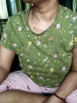 Snapshot of MUMTAJ-1 chatting on 23, 10, 2025 MUMTAJ-1 online show from 23, 10, 2025