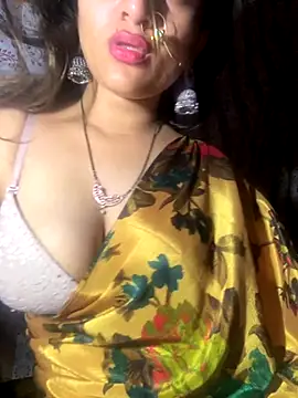 Snapshot of pikaindian chatting on 17, 10, 2025 pikaindian online show from 17, 10, 2025