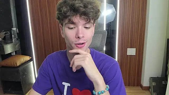 calvin love you online show from 24, 4, 2026