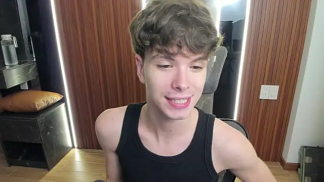 calvin love you online show from 25, 4, 2026