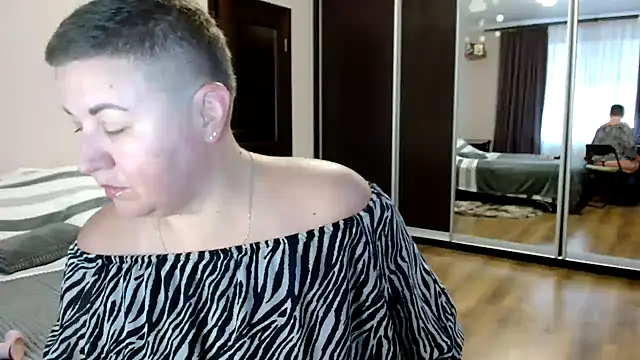 Snapshot of Annet1912 chatting on 28, 10, 2025 Annet1912 online show from 28, 10, 2025