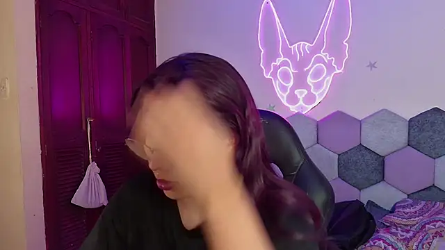 Horny tgn online show from 21, 2, 2025