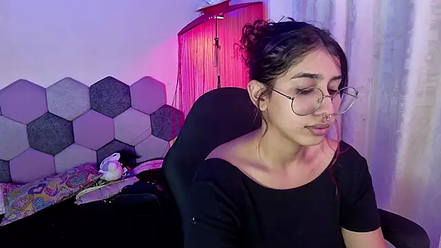 Snapshot of Horny_tgn chatting on 23, 5, 2026 Horny tgn online show from 23, 5, 2026