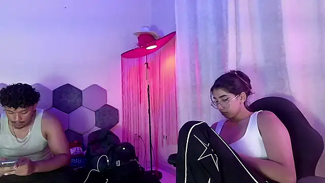 Snapshot of Horny_tgn chatting on 9, 6, 2026 Horny tgn online show from 9, 6, 2026