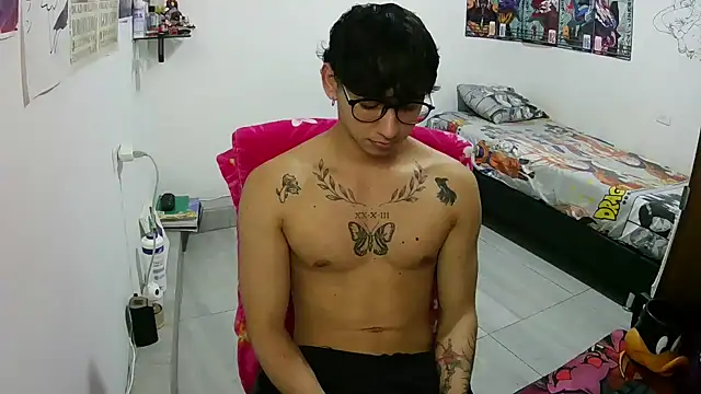 Snapshot of Dillom420 chatting on 8, 1, 2026 Dillom420 online show from 8, 1, 2026