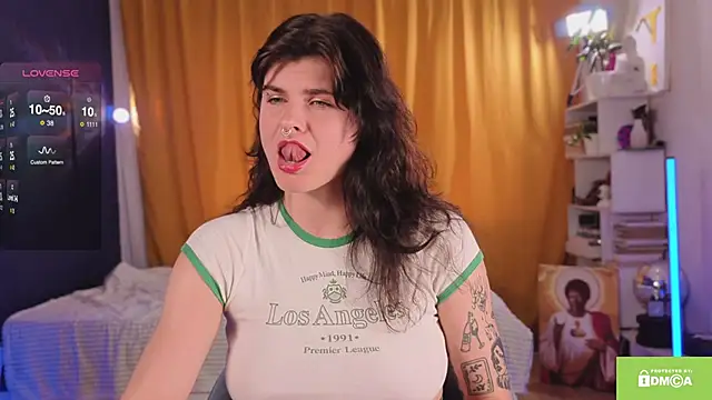 Snapshot of ginavontease chatting on 16, 9, 2025 ginavontease online show from 16, 9, 2025