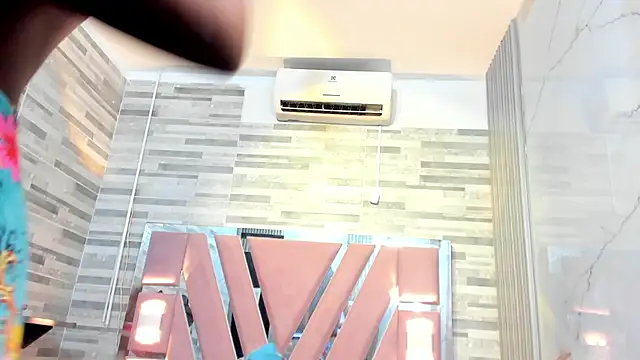 Snapshot of ebony_march chatting on 29, 11, 2025 ebony march online show from 29, 11, 2025