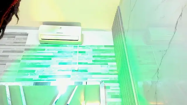 Snapshot of ebony_march chatting on 2, 12, 2025 ebony march online show from 2, 12, 2025