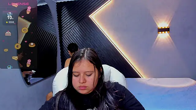 Laia and Aloby online show from 30, 6, 2026