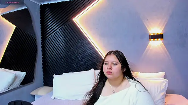 Laia and Aloby online show from 18, 7, 2026