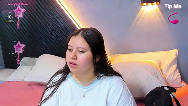 Laia and Aloby online show from 28, 7, 2026