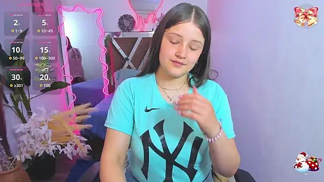 Snapshot of Krysstal_tay chatting on 28, 12, 2024 Krysstal tay online show from 28, 12, 2024