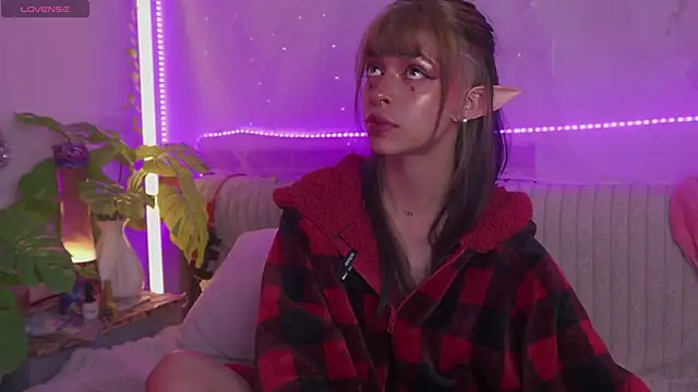 Kitty arts online show from 4, 1, 2025