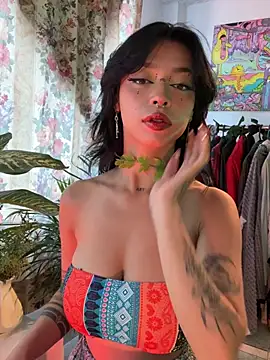 Kitty arts online show from 21, 4, 2026