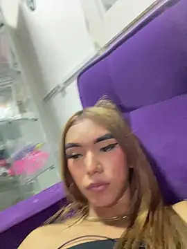 Snapshot of Nikol_Rang__ chatting on 21, 1, 2025 Nikol Rang   online show from 21, 1, 2025