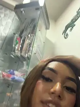 Snapshot of Nikol_Rang__ chatting on 10, 2, 2025 Nikol Rang   online show from 10, 2, 2025