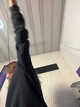 Snapshot of Nikol_Rang__ chatting on 13, 2, 2025 Nikol Rang   online show from 13, 2, 2025