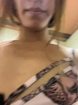 Snapshot of Nikol_Rang__ chatting on 20, 2, 2025 Nikol Rang   online show from 20, 2, 2025