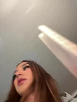 Snapshot of Nikol_Rang__ chatting on 23, 2, 2025 Nikol Rang   online show from 23, 2, 2025