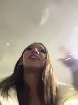 Snapshot of Nikol_Rang__ chatting on 3, 3, 2025 Nikol Rang   online show from 3, 3, 2025