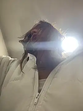 Snapshot of Nikol_Rang__ chatting on 7, 3, 2025 Nikol Rang   online show from 7, 3, 2025