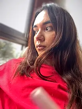 Snapshot of Nikol_Rang__ chatting on 5, 10, 2025 Nikol Rang   online show from 5, 10, 2025