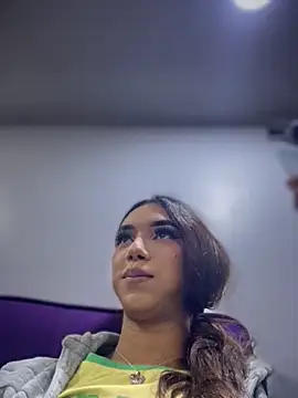 Snapshot of Nikol_Rang__ chatting on 9, 10, 2025 Nikol Rang   online show from 9, 10, 2025