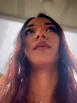 Snapshot of Nikol_Rang__ chatting on 22, 10, 2025 Nikol Rang   online show from 22, 10, 2025