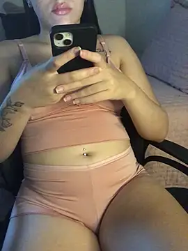 Snapshot of La_Milli chatting on 16, 2, 2026 La Milli online show from 16, 2, 2026