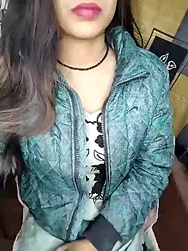 Sreya213 online show from 4, 12, 2024