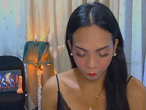 Snapshot of Jvuymae chatting on 14, 11, 2025 Jvuymae online show from 14, 11, 2025