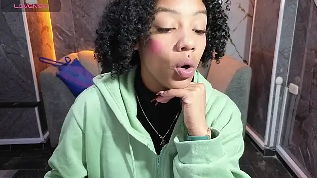 Violeth b online show from 22, 10, 2025