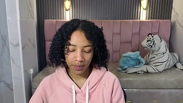 Violeth b online show from 15, 1, 2026