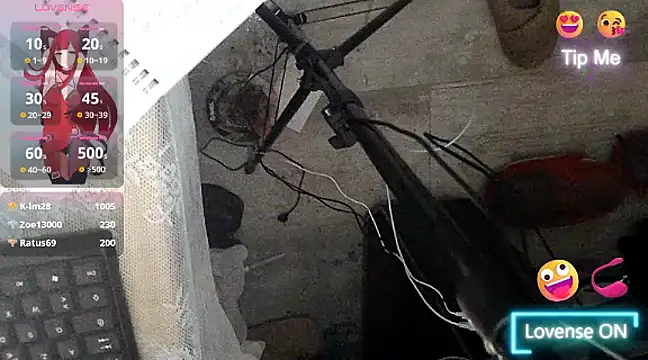 Snapshot of LisandreLaVenale chatting on 19, 2, 2025 LisandreLaVenale online show from 19, 2, 2025