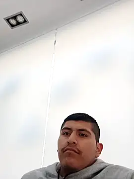 El baby12 online show from 19, 2, 2026