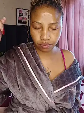 quenliyasa online show from 10, 7, 2026