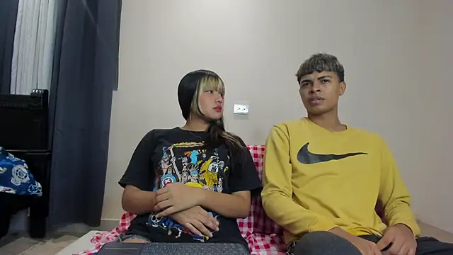 dafnezahiraa  online show from 14, 1, 2025