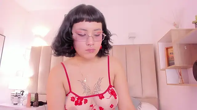 Haru Bonny online show from 13, 12, 2024