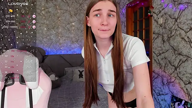 Snapshot of _flowersweeet_ chatting on 26, 2, 2025  flowersweeet  online show from 26, 2, 2025