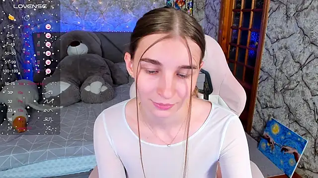 Snapshot of _flowersweeet_ chatting on 11, 10, 2025  flowersweeet  online show from 11, 10, 2025