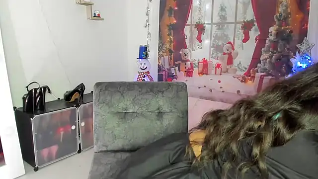 Alaia Love77 online show from 3, 1, 2025