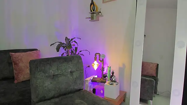 Alaia Love77 online show from 16, 2, 2025