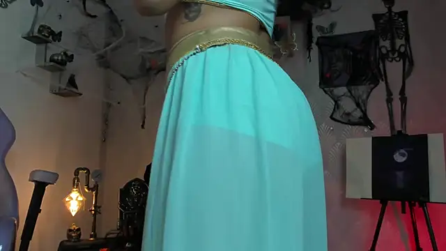 Alaia Love77 online show from 18, 10, 2025