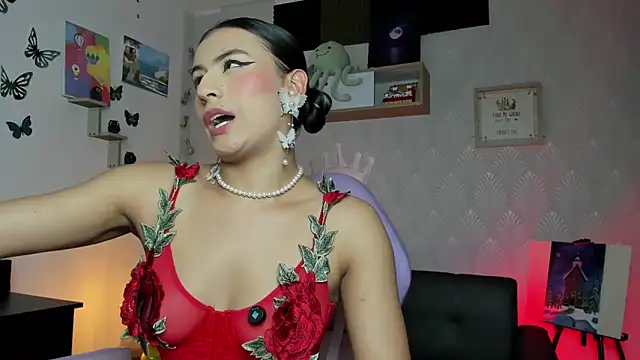 Snapshot of Alaia_Love77 chatting on 13, 2, 2026 Alaia Love77 online show from 13, 2, 2026