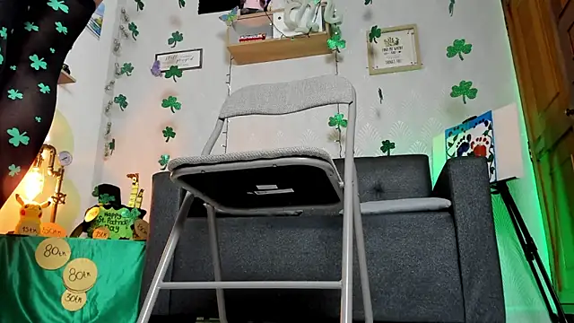 Snapshot of Alaia_Love77 chatting on 17, 3, 2026 Alaia Love77 online show from 17, 3, 2026