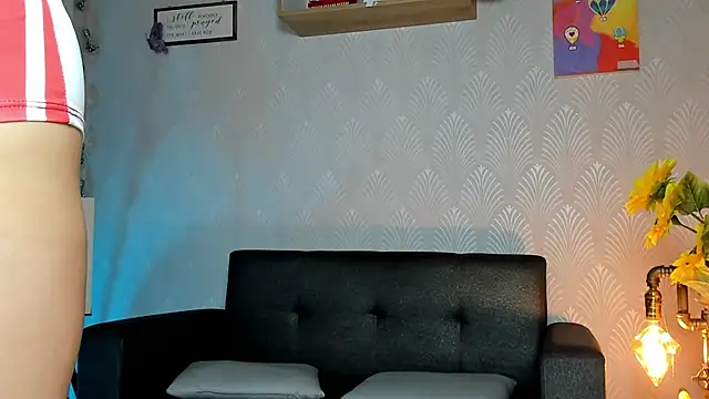 Snapshot of Alaia_Love77 chatting on 11, 6, 2026 Alaia Love77 online show from 11, 6, 2026