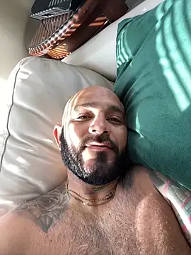 Snapshot of tylergigo chatting on 16, 3, 2025 tylergigo online show from 16, 3, 2025